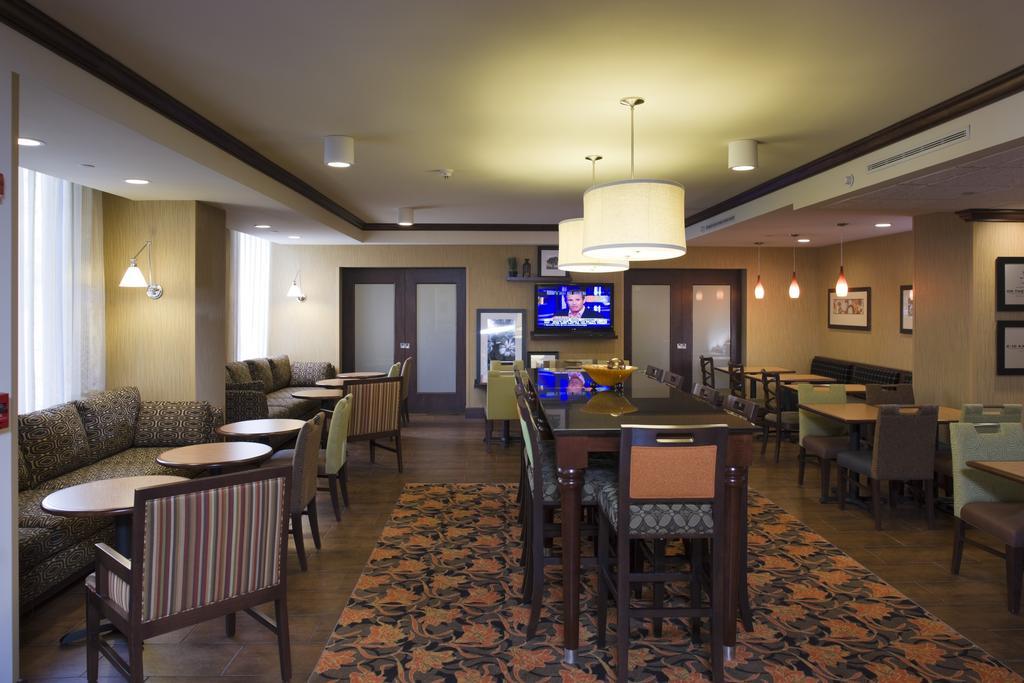 Hampton Inn Asheville - Biltmore Area Exterior foto