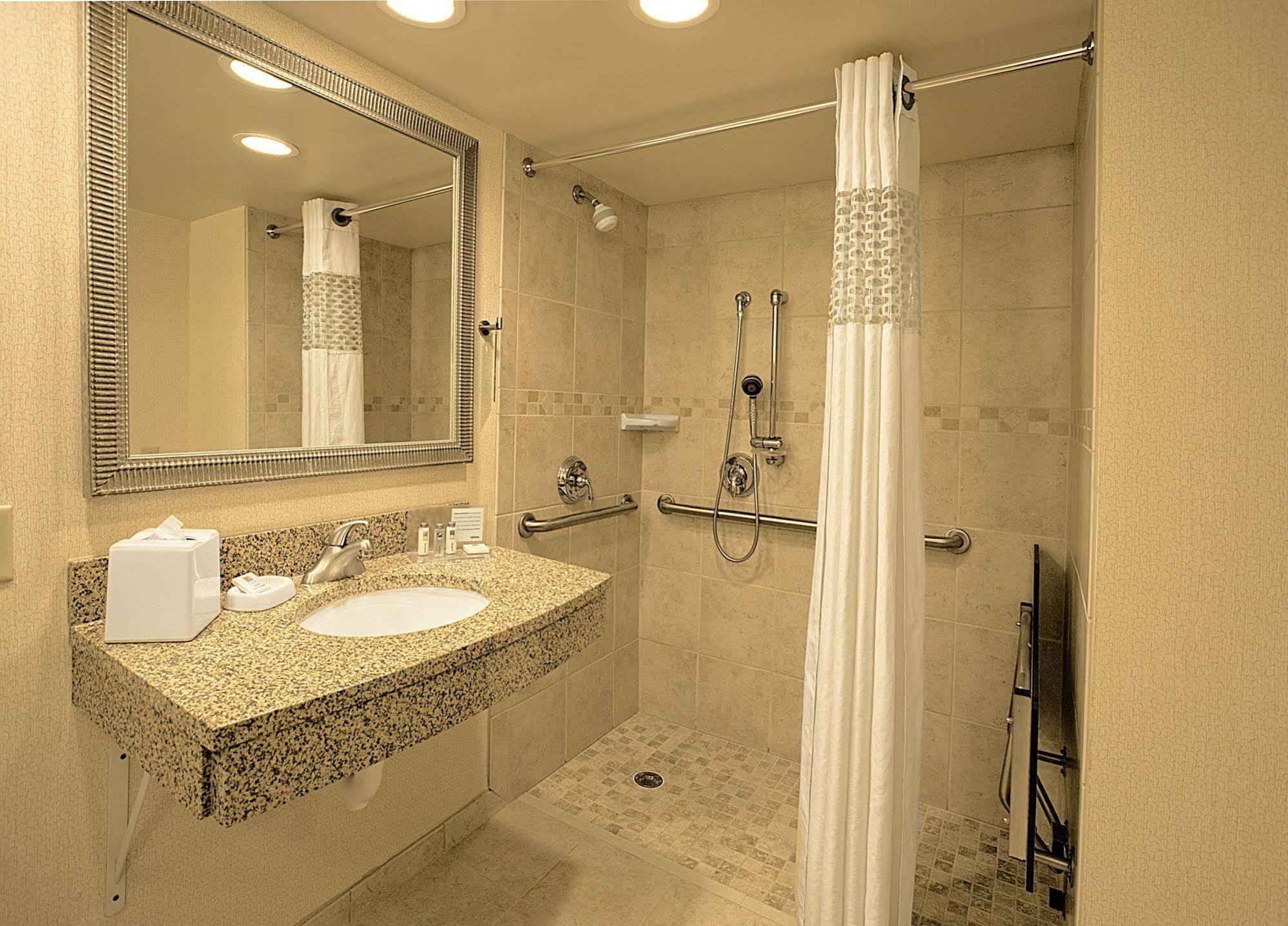Hampton Inn Asheville - Biltmore Area Zimmer foto